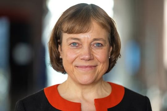 Annette Kurschus, Präses der Evangelischen Kirche von Westfalen, die für den Rat der EKD (Evangelische Kirche in Deutschland) kandidiert.