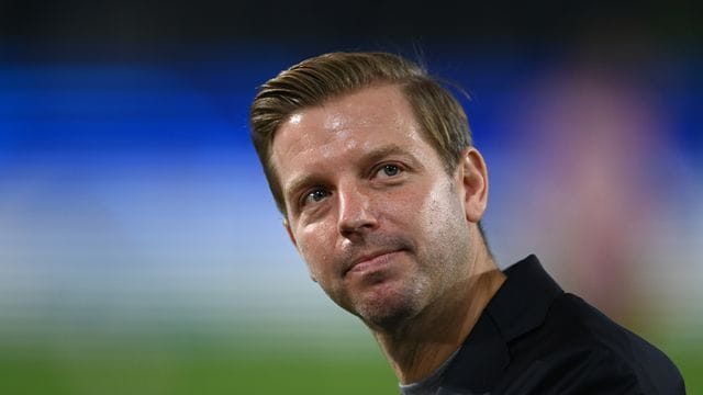Hat mit dem VfL ein Testspiel gegen Hansa Rostock verloren: Wolfsburgs Trainer Florian Kohfeldt. Hat mit dem VfL ein Testspiel gegen Hansa Rostock verloren: Wolfsburgs Trainer Florian Kohfeldt.