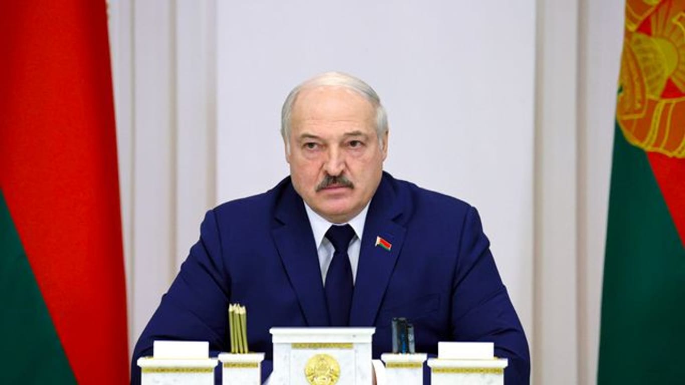 "Wir beheizen Europa, und sie drohen uns noch damit, die Grenze zu schließen": Alexander Lukaschenko.