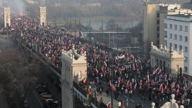 Der Unabhängigkeitsmarsch anlässlich des 103.