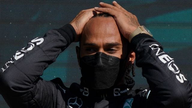 Hat vor dem viertletzten Grand Prix der Saison 19 Punkte Rückstand auf Max Verstappen: Mercedes-Pilot Lewis Hamilton.