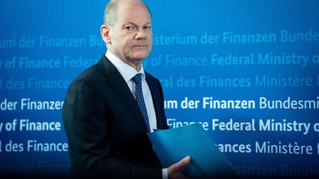 Olaf Scholz (SPD), Bundesminister der Finanzen, gibt eine Pressekonferenz zur Fortsetzung Frühjahrstreffen von Weltbank und Internationalem Währungsfonds (IWF). Olaf Scholz (SPD), Bundesminister der Finanzen, gibt eine Pressekonferenz zur Fortsetzung Frühjahrstreffen von Weltbank und Internationalem Währungsfonds (IWF).