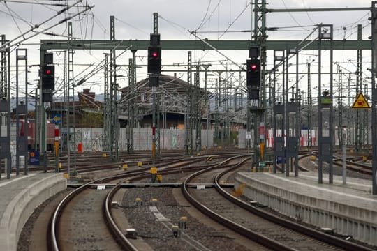 Gleise vor dem Erfurter Hauptbahnhof