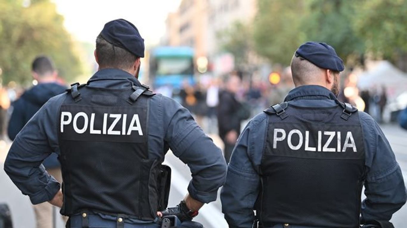 Gleich in mehreren Städten stellte die italienische Polizei Kokain aus Südamerika sicher.