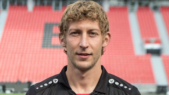 Traut Münchens Weltfußballer Robert Lewandowski erneut eine rekordverdächtige Torquote zu: Stefan Kießling.