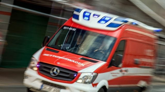 Rettungswagen im Noteinsatz