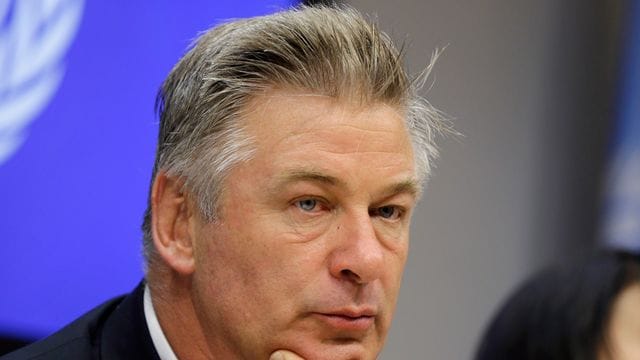 Schauspieler Alec Baldwin nimmt an einer Pressekonferenz im Hauptquartier der Vereinten Nationen teil. Schauspieler Alec Baldwin nimmt an einer Pressekonferenz im Hauptquartier der Vereinten Nationen teil.