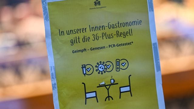 Wie Gaststätten in Zukunft ihre Gäste kontrollieren dürfen, liegt nach dem neuen Beschluss des Bundestages, in den Händen der Länder.