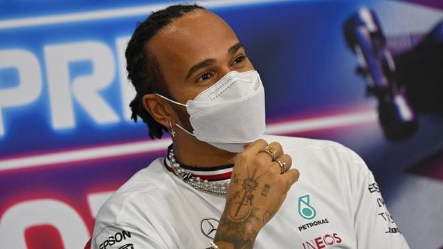 Ist sich der schwierigen Menschenrechtslage in Katar bewusst: Lewis Hamilton.