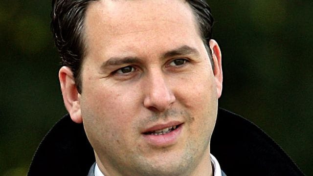 Für Bochums Geschäftsführer ist Bayer Leverkusen die dritte treibende Kraft in der Bundesliga: Ilja Kaenzig. Für Bochums Geschäftsführer ist Bayer Leverkusen die dritte treibende Kraft in der Bundesliga: Ilja Kaenzig.
