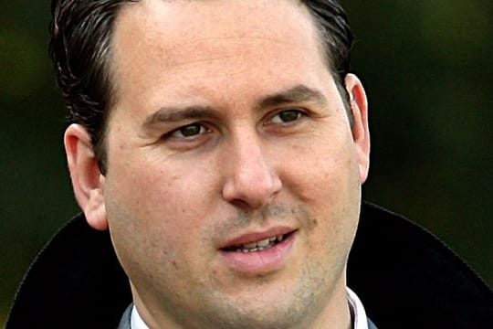 Für Bochums Geschäftsführer ist Bayer Leverkusen die dritte treibende Kraft in der Bundesliga: Ilja Kaenzig.