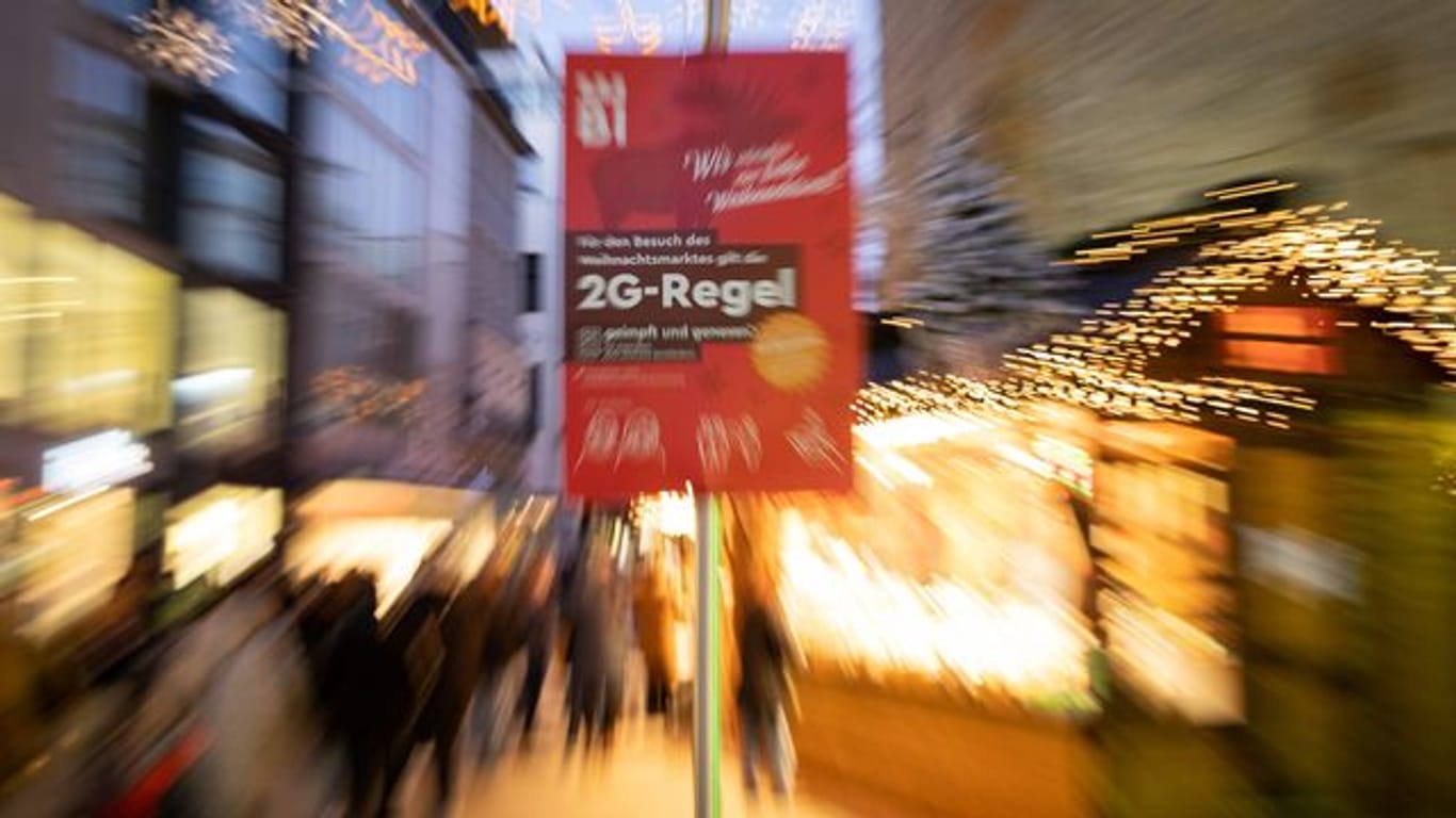 Für den Weihnachtsmarkt in Bielefeld gilt eine 2G-Pflicht.