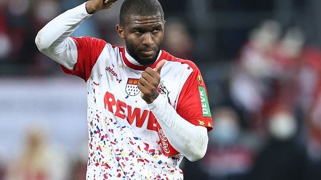 Anthony Modeste ist wieder ins Kölner Mannschaftstraining eingestiegen. Anthony Modeste ist wieder ins Kölner Mannschaftstraining eingestiegen.