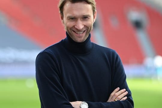 Simon Rolfes wird bei Bayer Leverkusen der Nachfolger von Rudi Völler.
