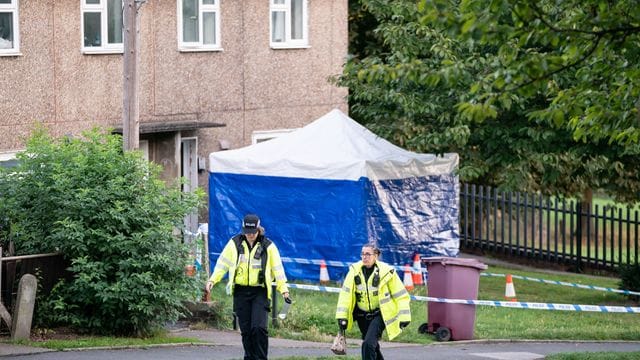 Der Tatort in Chandos Crescent in Killamarsh, in der Nähe von Sheffield, wo am 19. Der Tatort in Chandos Crescent in Killamarsh, in der Nähe von Sheffield, wo am 19.