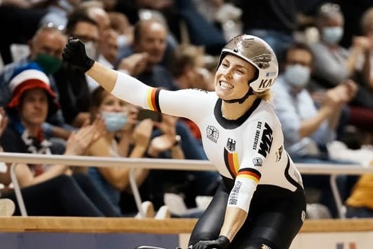 Emma Hinze führt bei den Frauen die Champions League im Bahnradsport die Sprint-Wertung an.