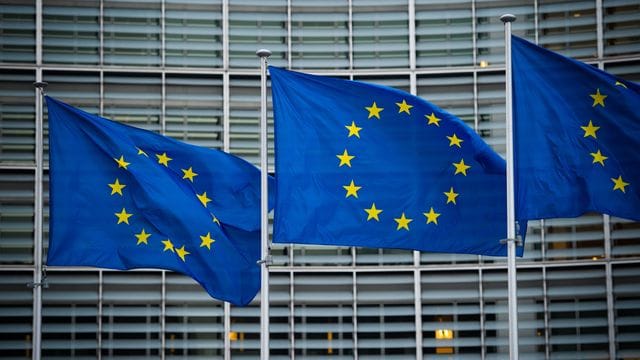 Die EU-Kommission fördert den Aufbau eines europäischen Newsrooms mit 1,8 Millionen Euro. Die EU-Kommission fördert den Aufbau eines europäischen Newsrooms mit 1,8 Millionen Euro.