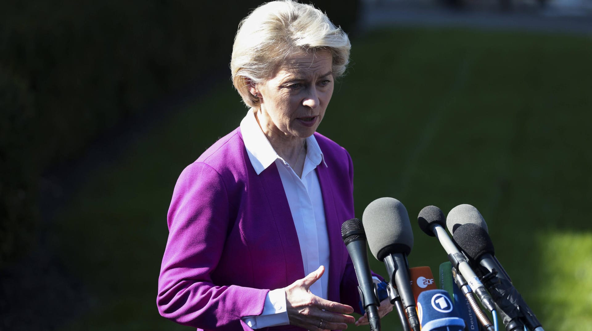 Ursula von der Leyen: EU-weit könnte eine Corona-Impfpflicht kommen.