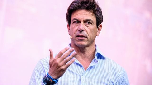 Toto Wolff ist der alleinige Innen- und Außenminister bei Mercedes, quasi eine Art Superminister.