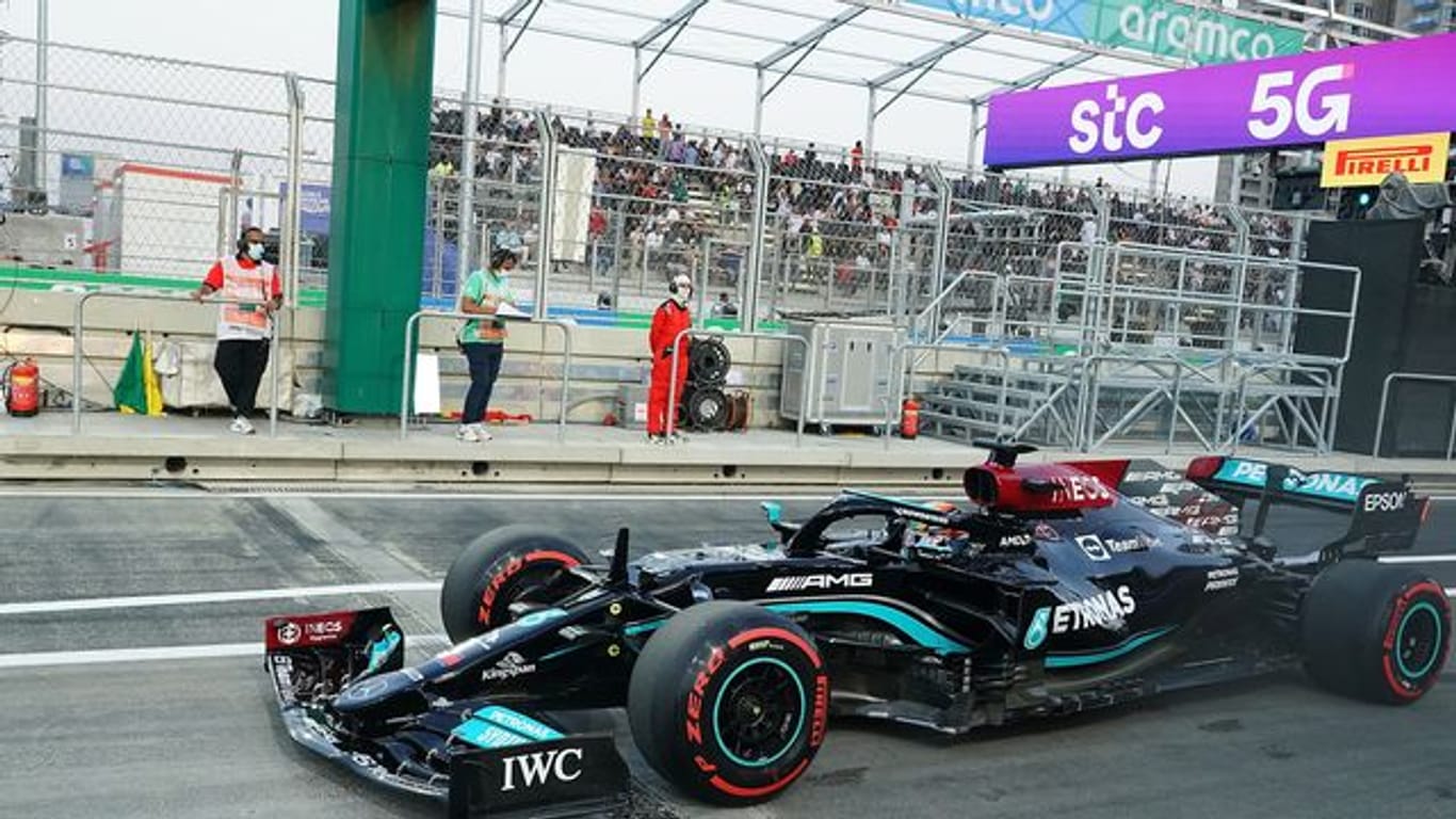 Fuhr Tagesbestzeit in Dschidda: Lewis Hamilton vom Team Mercedes.