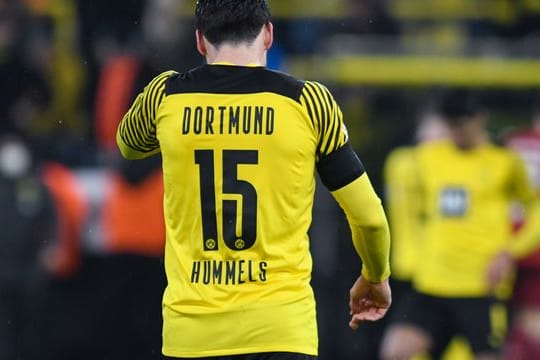 BVB-Profi Hummels hatte nach einem Eckball mit dem Ellbogen den Ball berührt.