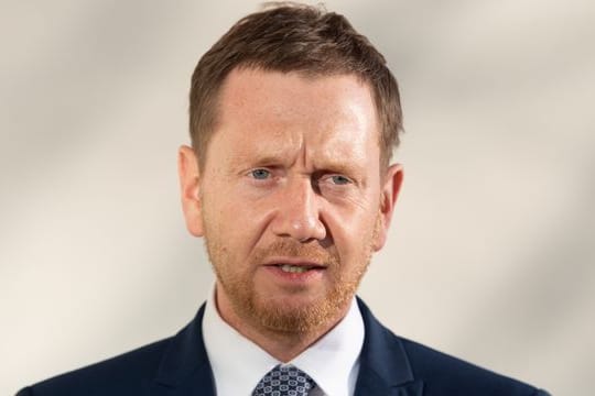 Michael Kretschmer: Nach Drohungen gegen den sächsischen Ministerpräsidenten ermittelt nun die Generalstaatsanwaltschaft.