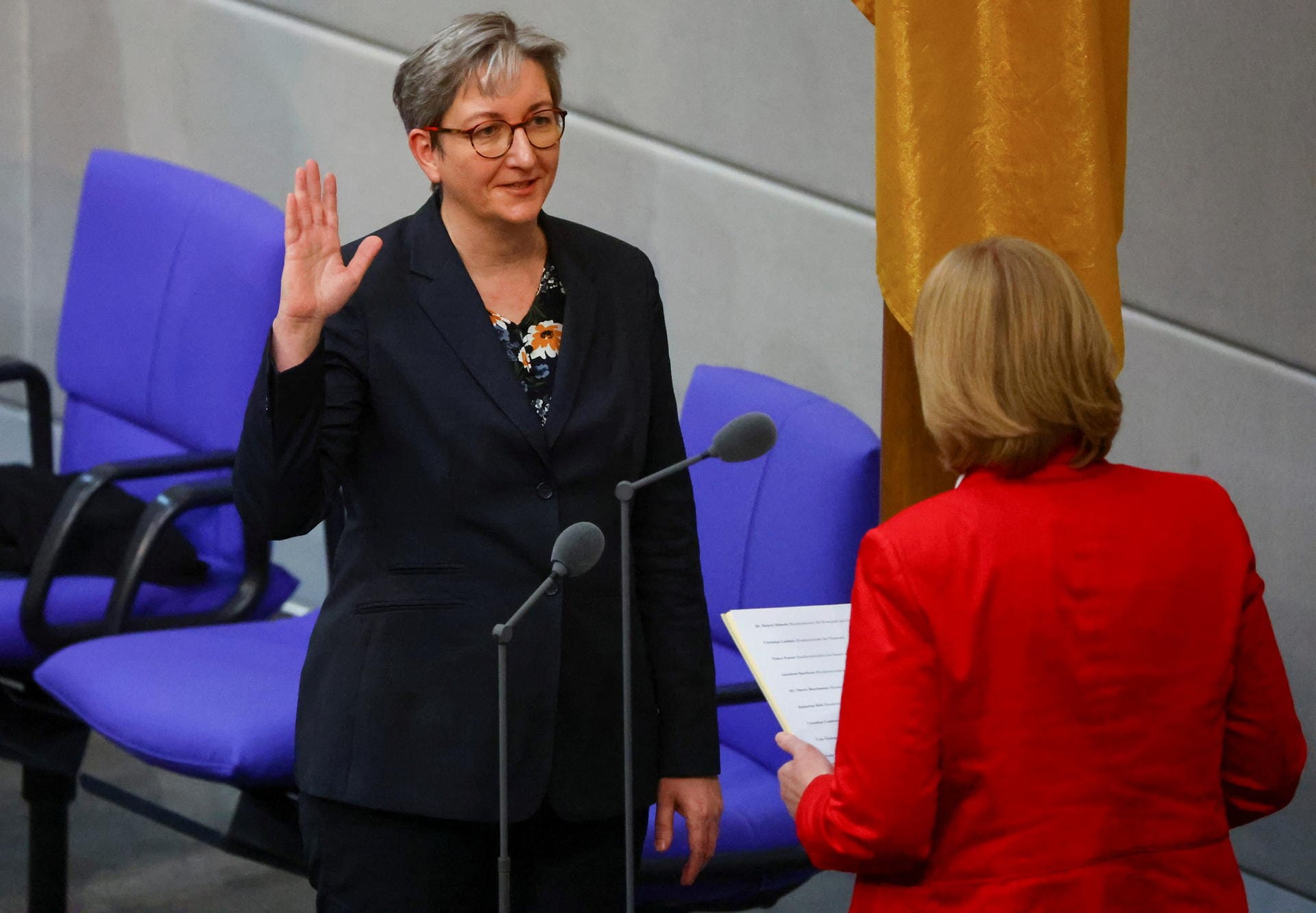Das neue Bauministerium wird die Brandenburger SPD-Politikerin Klara Geywitz leiten. Die 45-Jährige ist Parteivize und war unter anderem Generalsekretärin von Brandenburgs SPD-Chef Dietmar Woidke.