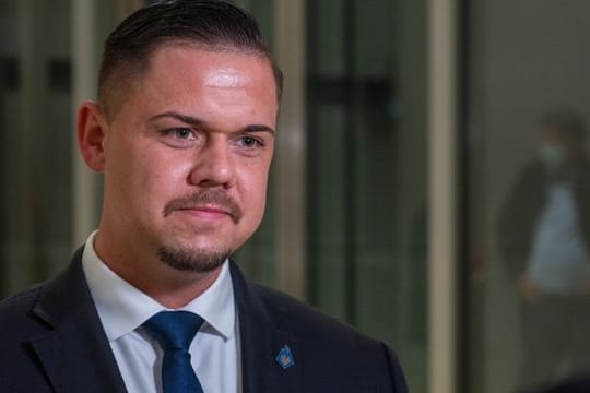 Der AfD-Bundestagsabgeordnete Hannes Gnauck Ende September in Berlin.