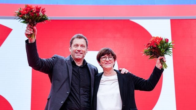 Neues Führungs-Duo der SPD: Lars Klingbeil und Saskia Esken.