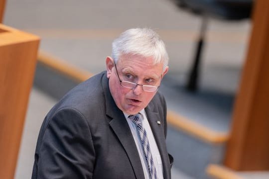 Der CDA-Bundesvorsitzende Karl-Josef Laumann kritisiert die Aufstellung der Fraktion.