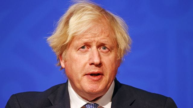 Boris Johnson, Premierminister von Großbritannien, spricht während einer Pressekonferenz in der Downing Street. Boris Johnson, Premierminister von Großbritannien, spricht während einer Pressekonferenz in der Downing Street.