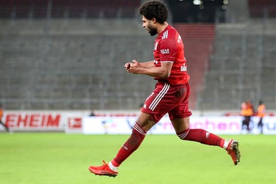 War mit drei Toren und zwei Vorlagen gegen den VfB Stuttgart äußerst erfolgreich: Bayerns Serge Gnabry.