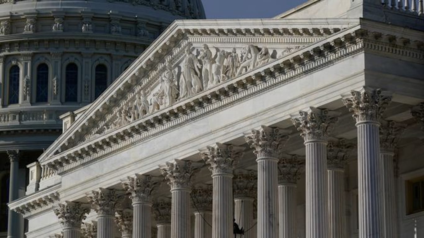 Blick auf den den US-Senatsflügel des Kapitols in Washington DC.
