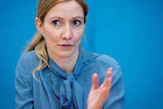 Sandra Ciesek, Direktorin des Instituts für Medizinische Virologie am Universitätsklinikum Frankfurt.