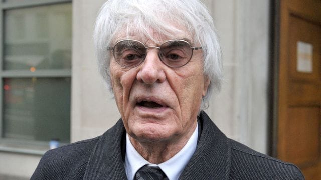 Ecclestone kritisiert die Auszeichnung des siebenmaligen Formel-1-Weltmeisters.