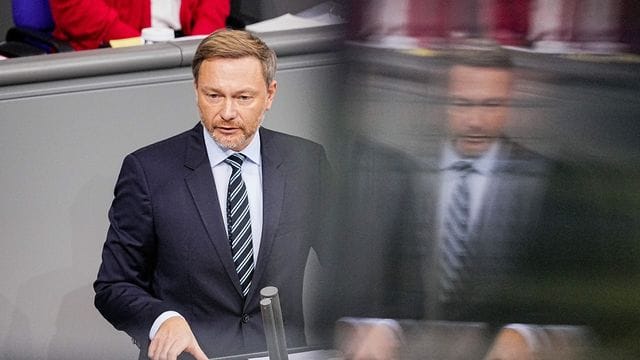Will für Investitionen in Klimaschutz und Digitalisierung 60 Milliarden Euro umschichten: Bundesfinanzminister Christian Lindner. Will für Investitionen in Klimaschutz und Digitalisierung 60 Milliarden Euro umschichten: Bundesfinanzminister Christian Lindner.