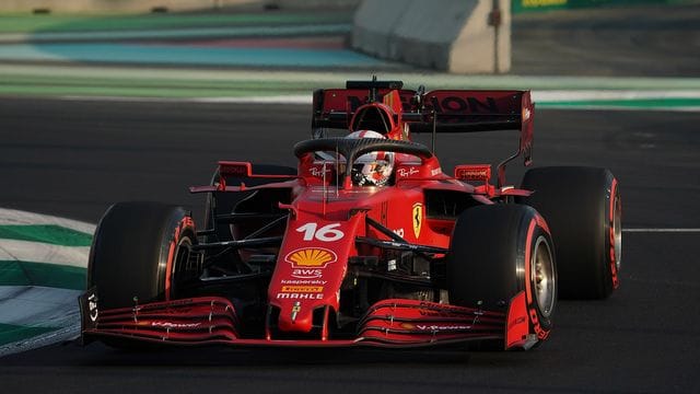 Ferrari-Pilot Charles Leclerc wurde positiv auf das Coronavirus getestet.