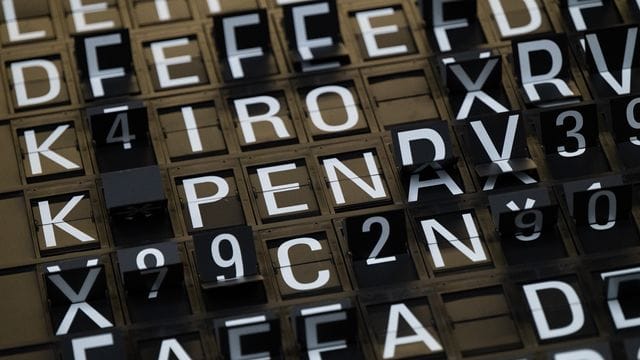 Mit den von der Bundesregierung organisierten Rückflügen für Zehntausende Deutsche wegen der weltweiten Corona-Pandemie im Frühjahr 2020 beschäftigt sich jetzt ein Berliner Gericht. Mit den von der Bundesregierung organisierten Rückflügen für Zehntausende Deutsche wegen der weltweiten Corona-Pandemie im Frühjahr 2020 beschäftigt sich jetzt ein Berliner Gericht.