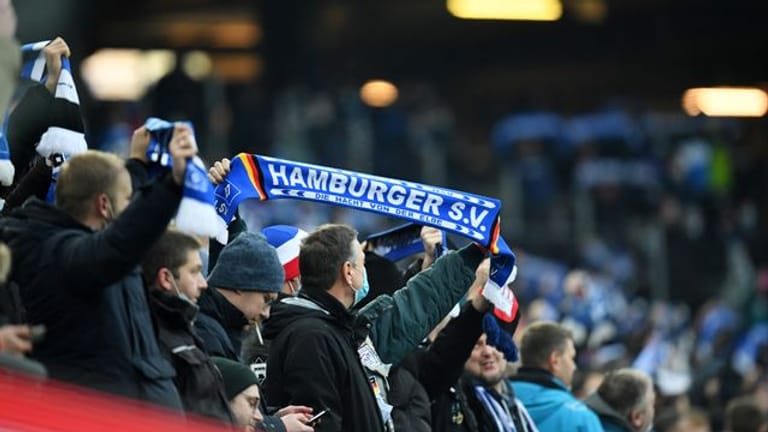 Der Hamburger SV trifft auf den FC Schalke 04.