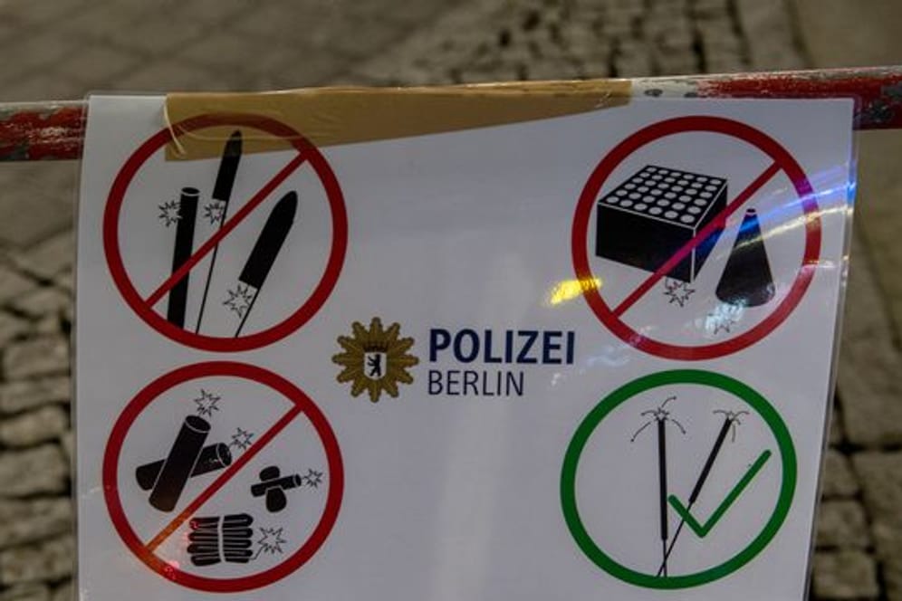 Auch in diesem Jahr werden in Deutschland vor Silvester keine Feuerwerkskörper verkauft.
