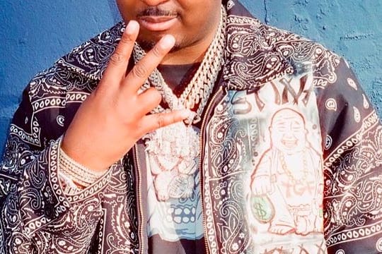 Der US-Rapper Drakeo the Ruler ist bei einem Musikfestival in Los Angeles hinter der Bühne erstochen worden.