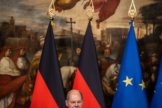 Bundeskanzler Olaf Scholz bei seinem Antrittsbesuch in Rom.