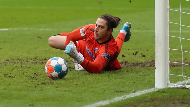 In der aktuellen Saison stand Jannik Huth bislang in allen Meisterschaftsspielen zwischen den Pfosten des SC Paderborn.