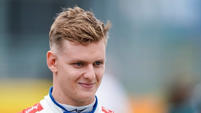 Nach seinem ersten Jahr in der Königsklasse geht Mick Schumacher mit großen Erwartungen in die kommende Formel-1-Saison.