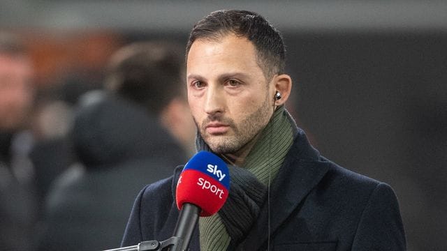 Ist kein Freund von monetären Sonderprämieren: Leipzig-Coach Domenico Tedesco. Ist kein Freund von monetären Sonderprämieren: Leipzig-Coach Domenico Tedesco.