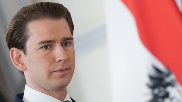 Kurz war im Oktober nach Korruptionsvorwürfen als Bundeskanzler von Österreich zurückgetreten.