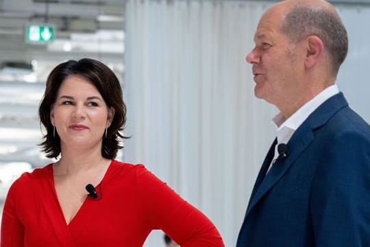 Annalena Baerbock dringt auf schärfere Regeln für Rüstungsexporte.
