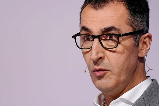 Landwirtschaftsminister Cem Özdemir will gesunde Ernährung in Deutschland fördern.