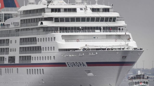 Der 198 Meter lange Luxusliner "Europa" der Reederei Hapag Lloyd Cruises.