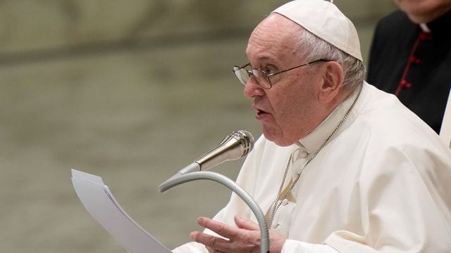 Papst Franziskus während seiner Rede bei der wöchentlichen Generalaudienz. Papst Franziskus während seiner Rede bei der wöchentlichen Generalaudienz.